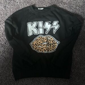 KISS Black Sweater with Leopard Print Design